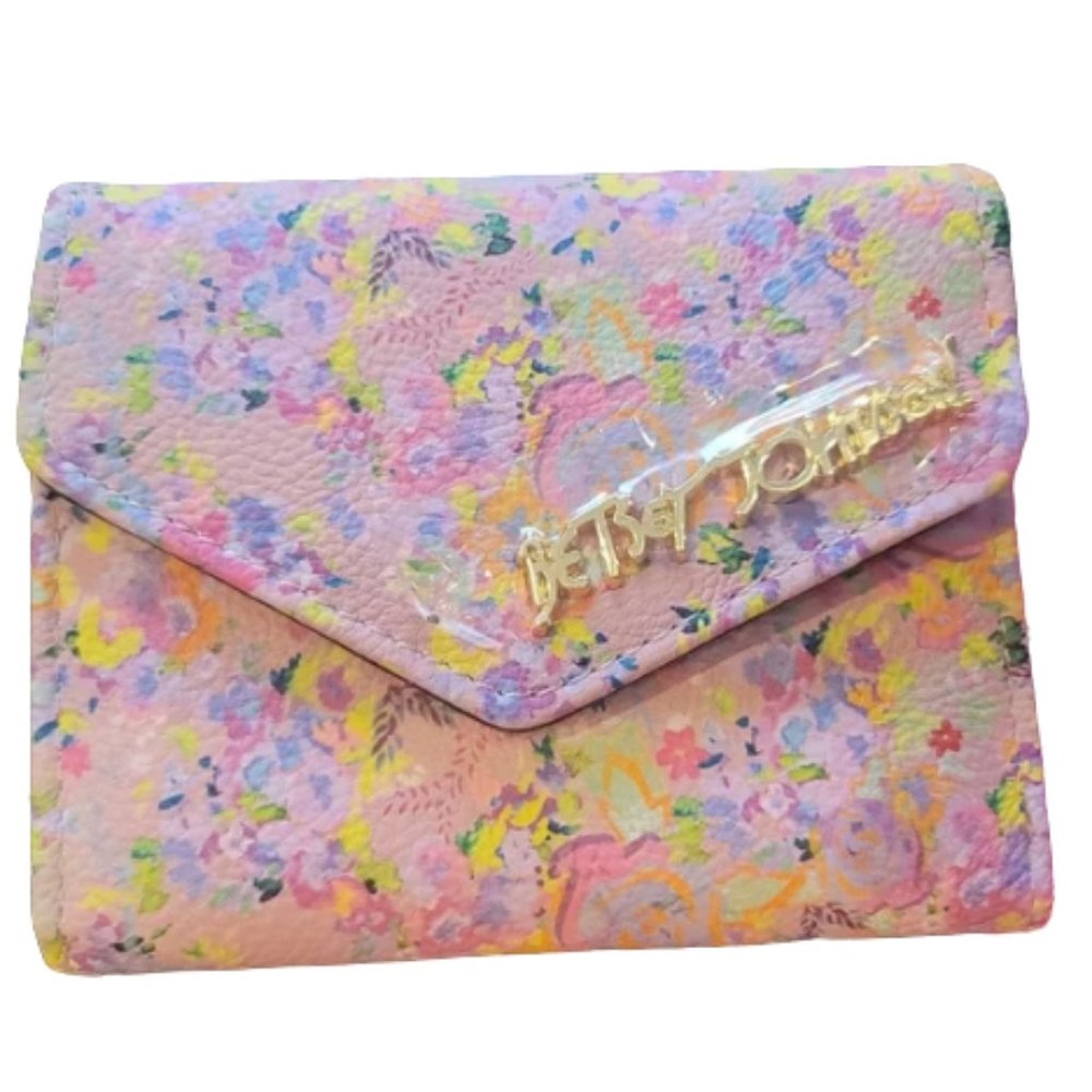 Betsey Johnson Xolana Blush Floral Wallet - NWT